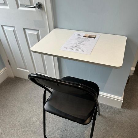 Private & Modern En-Suite Rooms Town Centre Self Check-In バーンズリー エクステリア 写真